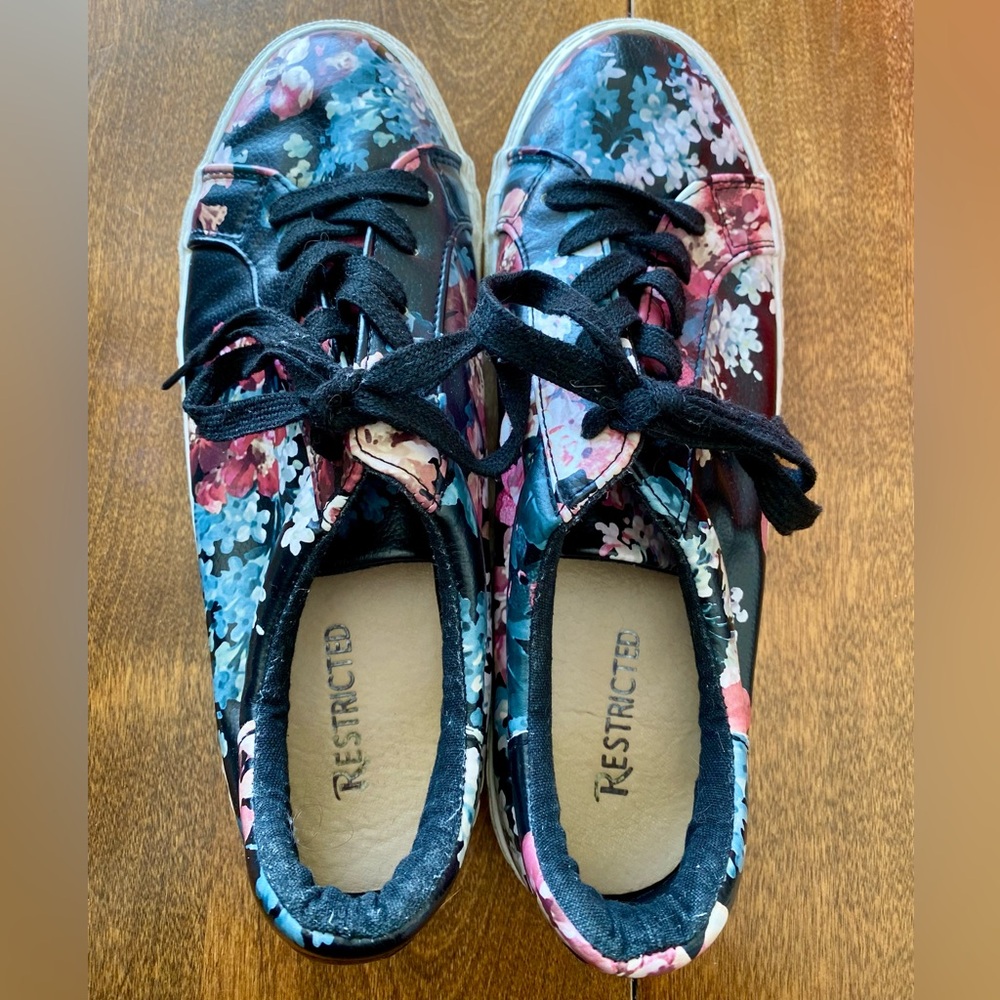 Restricted Black and Pink Floral Sneakers - Picture 6 of 6